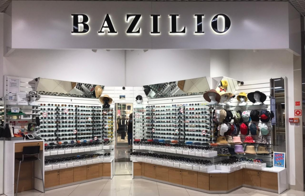 Сеть магазинов «BAZILIO» поздравляет новороссийцев с Днём солнцезащитных очков