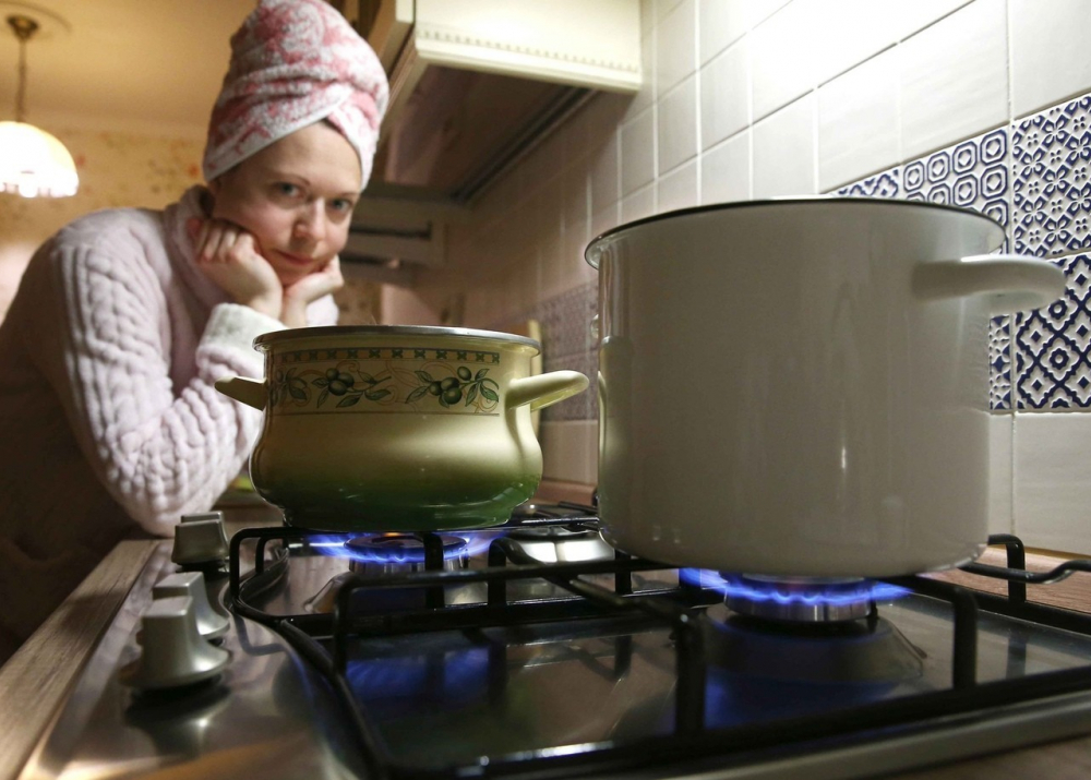 10 дней дом в центре Новороссийска живет без горячей воды