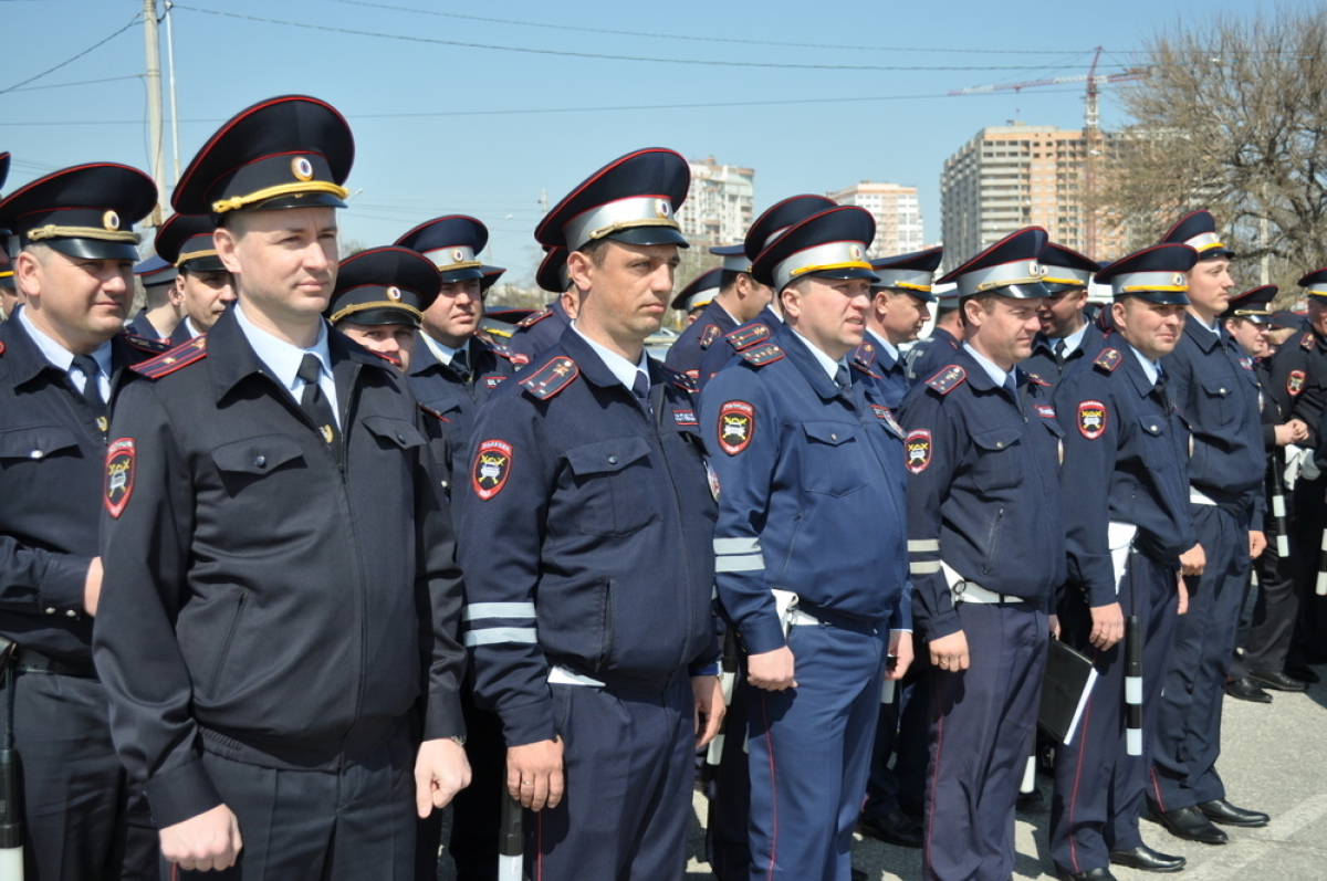 Строевое подразделение дпс. Рота ДПС Новороссийск. Личный состав ГИБДД. Строевой смотр ДПС. Смотр ГИБДД.