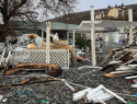 Голые провода, сломанные деревья и уничтоженные пляжи: как Новороссийск пострадал от стихии 