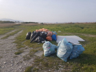 Двухмесячник по благоустройству в Новороссийске закончился, а пакеты с мусором остались