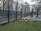 Площадка для суровых детей: некоторые дворы Новороссийска против спорта   