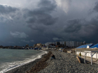 Купание в море опасно для жизни: на Новороссийск надвигается стихия 