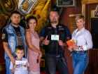 Татьяна едет в Тамань, Эдуард - на базу отдыха, а Павел - в ресторан