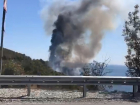 Черные клубы дыма: еще один жесткий пожар в Новороссийске 