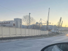 Наехал - минус колесо: сюрпризы на дорогах в центре Новороссийска 