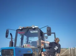 От идеи в вагоне купе до настоящего проекта: школьник из Новороссийска создал ИИ-помощника для садоводов