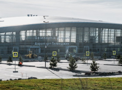 Больше гостей! Теперь и из Сибири: ещё две авиакомпании заявили о возобновлении рейсов в Геленджик