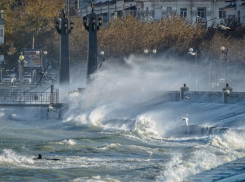 Оставайтесь дома: режим повышенной готовности введён на Кубани из-за непогоды 