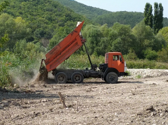 Росимущество борется с администрацией Новороссийска за спасение озера Абрау от гостиниц