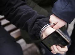 Залез, украл, продал: приезжий «пошалил» в Новороссийске