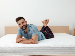 Остался на ночь, а утром совершил преступление: в Новороссийске расследуют уголовное дело