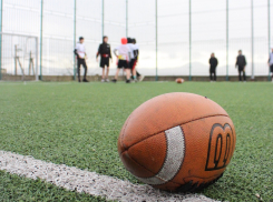 «Факел» под дождем: в Новороссийске прошли соревнования по флаг-футболу