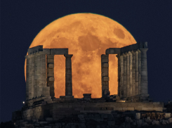  Гороскоп от “Блокнота” на 21 августа: почти всем знакам стоит обратить внимание на свое эмоциональное состояние