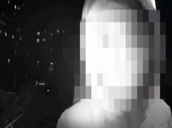 Юные вандалы из Новороссийска попали на камеры