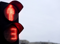 Отключились светофоры: в центре Новороссийска «встали» троллейбусы