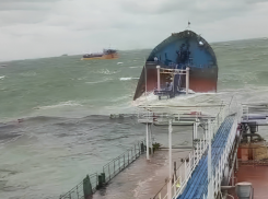 «Мазутные» разборки: Новороссийская прокуратура подала в суд на собственника танкера