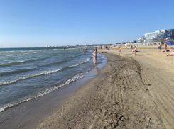 Анапа «сделала» Сочи: где Черное море собрало больше всего туристов