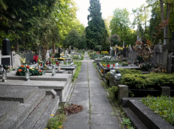 Дополнительные автобусы запустили в Новороссийске на Радоницу 20 и 21 апреля 