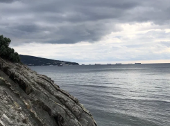 Новороссийск и Геленджик задыхаются от запаха нефтепродуктов 