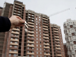 Новороссийские мошенники продали женщине квартиру в несуществующем доме 