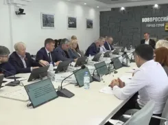 Новороссийск берётся за воду всерьёз: дороги восстановят, сети обновят, потери сократят