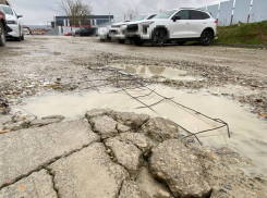 Дорога показывает потроха: новороссиец еще ждет «эффекта» от приема чиновников