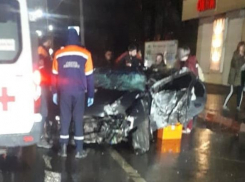 Машина всмятку: очередная авария в Новороссийске