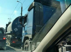 Большегрузы в Новороссийске: как в городе борются с нарушениями