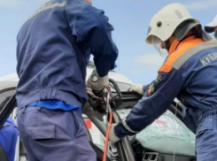 Четверо молодых людей пострадали в жестоком столкновении под Геленджиком