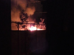 В Новороссийске продолжают гореть дорогие автомобили