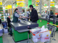 Кассовые чеки «с подвохами» и способы борьбы с ними в магазинах Новороссийска
