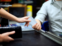 Каждый новороссиец должен банкам более 500 тысяч 