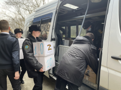 Ушаковцы организовали сбор гуманитарной помощи для жителей Донбасса