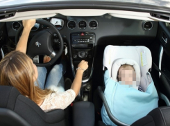 Запретить водителям возить детей на высокой скорости предложили на законодательном уровне