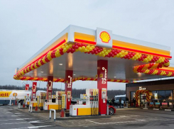 Компания Shell закрывает свои заправки в России