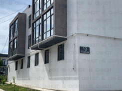 Застройщик устроил новороссийцам ад на земле: надежда на помощь у жильцов тает с каждым днём