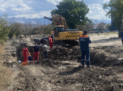 «Что они родным скажут?»: в траншее в Цемдолине погибли рабочие - как это было