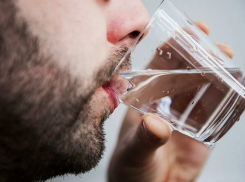 Смертельно опасную минералку запретили в магазинах Краснодарского края 