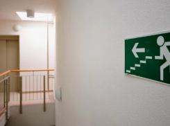 «Что с нашими детьми?» В двух школах Новороссийска отменили занятия