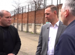 Глава Новороссийска Андрей Кравченко взял на личный контроль яму «имени себя»