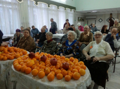 285 пожилых людей поздравил новороссийский центр Национальных культур