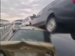 Груда металла на М-4 «Дон»: авария достойная блокбастера «собрала» шесть автомобилей