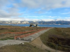 Раскопали, чтобы закопать - что будут делать с остатками турецкой крепости на «Малой Земле» в Новороссийске