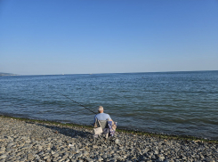 Что случилось с женщиной на «косе» в Новороссийске?