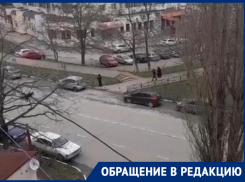 Это просто невыносимо: новороссийцы просят администрацию установить пешеходный переход 