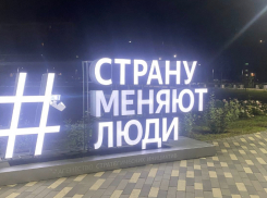 Школьники отупеют из-за нейросетей, уверены ученые   