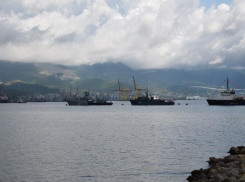 В порту Новороссийска черноморские моряки участвуют в конкурсе «Кубок моря»