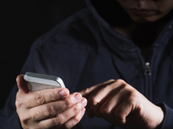 Ещё один доверчивый новороссиец «подарил» миллион мошенникам 