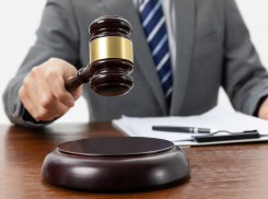 В Геленджике экс-сотрудница военкомата и главврач прикрывали уклонистов